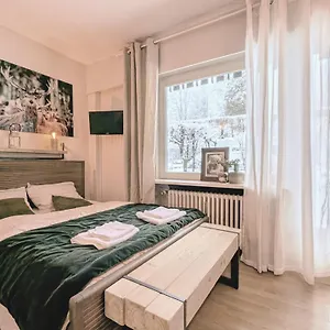 Au Petit Bois Apartment